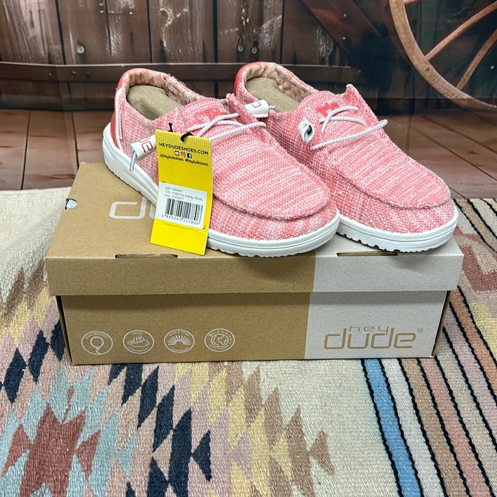 Hey Dude Wendy Stretch Coral Pearl Shoes Size 5